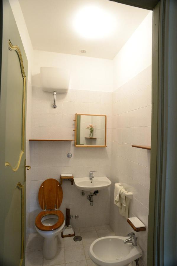 Vigna Dell'Agrifoglio - Bed And Breakfast Velletri Ngoại thất bức ảnh
