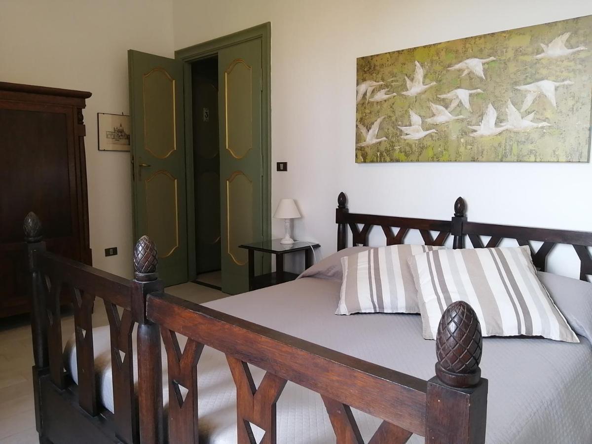 Vigna Dell'Agrifoglio - Bed And Breakfast Velletri Ngoại thất bức ảnh